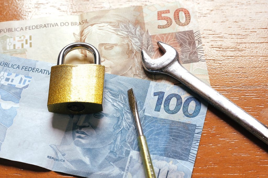 Débitos com FGTS impedem retirada de pró-labore 2 Débitos com FGTS impedem retirada de pró-labore 2